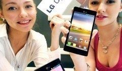 LG-Optimus-4X-HDLG-With-Two-Girls-1-610x918