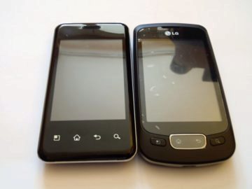 Rozdíly mezi LG Optimus Chic (vlevo) a Optimus One (vpravo) jsou patrné na první pohled