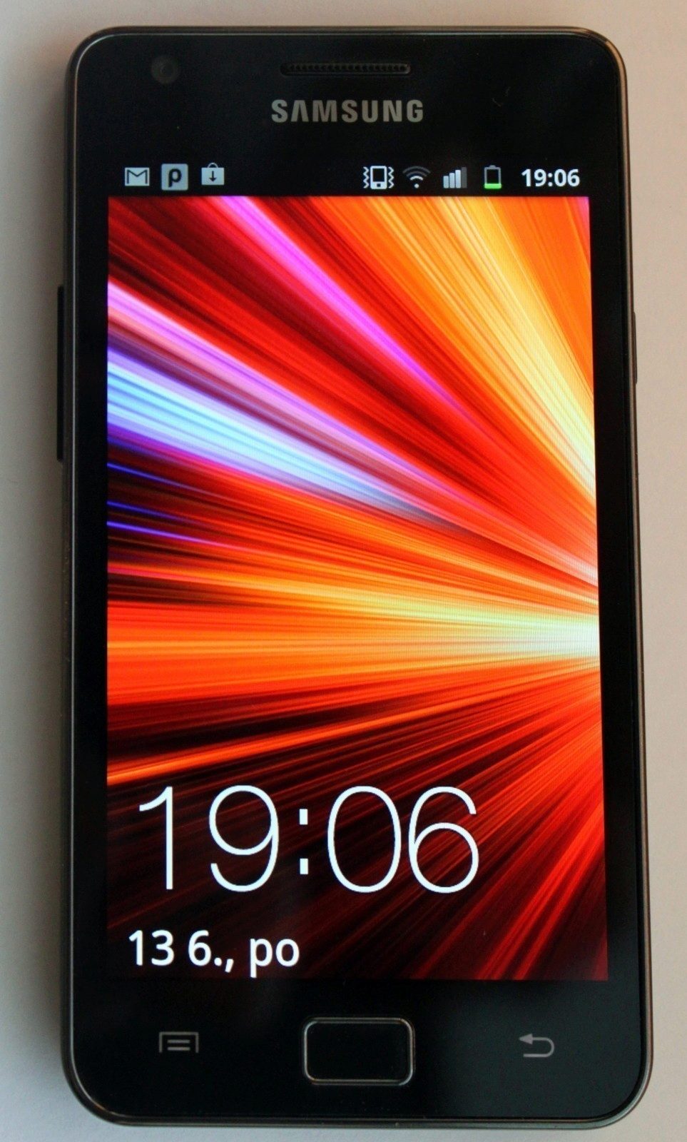 Samsung Galaxy S II – pohled ze předu