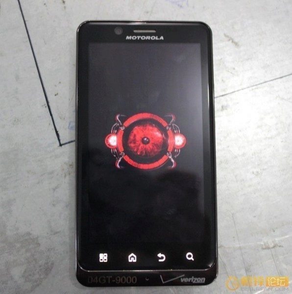droid-bionic1-596×600 droid-bionic1-596×600