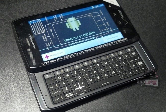 droid4-1_thumb1 droid4-1_thumb1