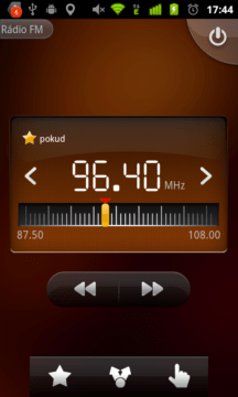 Aplikace Rádio je laděna do retro stylu