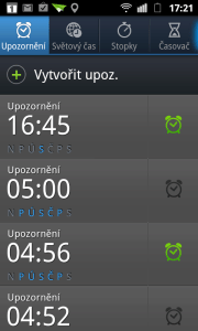Sekce Upozornění slouží k nastavení budíků