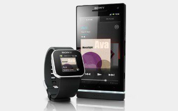 Sony SmartWatch lze propojit nejen s telefony Sony