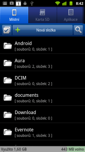 K souborům a složkám v telefonu a na paměťové kartě se dostanete přes Správce souborů