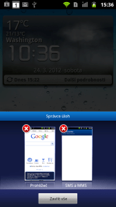 Dlouhým stisk tlačítka Domů vyvolá správce běžících úloh