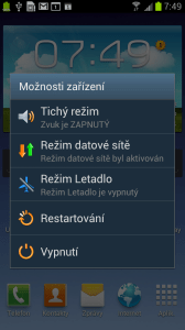 Nabídka zobrazující se po dlouhém stisku tlačítka pro zapnutí/vypnutí telefonu.