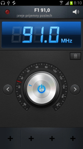 FM Rádio nahradí rozhlasový přijímač.