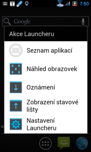 Na plochu lze umístit zástupce tzv. Akcí launcheru.