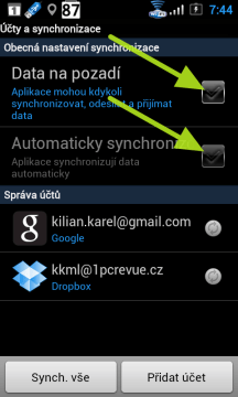 Data na pozadí a Automaticky synchronizovat