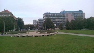 PIC000045