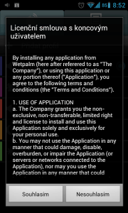 Po prvním spuštění se zobrazí licenční ujednání