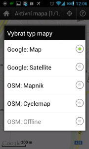 Na výběr je mezi podklady Google a OpenStreetMap v několika režimech