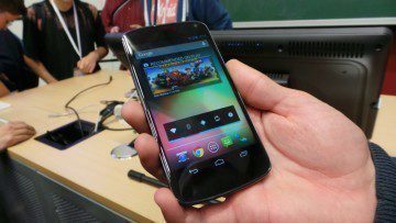 lg nexus 4 přední strana telefonu lg nexus 4 přední strana telefonu