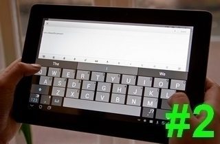 SwiftKey 3 Tablet In Hand