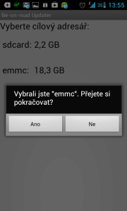 Data chceme ukládat na skutečnou paměťovou kartu