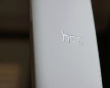 Uvidíme na CESu HTC M7?