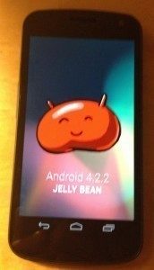 Android 4.2.2 na Galaxy Nexusu (foto: Ian Kar)
