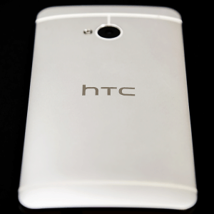 htc-one-11