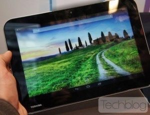 Toshiba-AT10LE-A-Android-tablet (3)