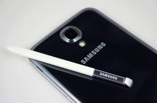 galaxy-note-3-could-look-like-galaxy-mega-640×425 galaxy-note-3-could-look-like-galaxy-mega-640×425