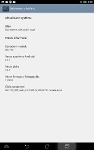 na tabletu běží Android 4.2.1  Jelly Bean