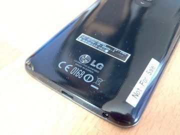 LG G2: zadní strana