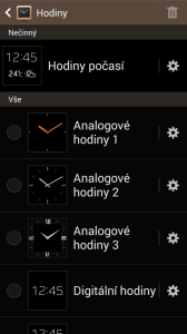 Vzhled hodin je možné měnit. Další skiny je možné stáhnout