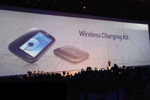 Samsung-Galaxy-S3-Wireless-Charging-Kit