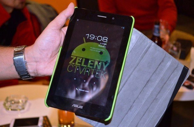 Zelený čtvrtek – zelený tablet