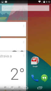 Tahem zleva doprava se dostanete do Google Now