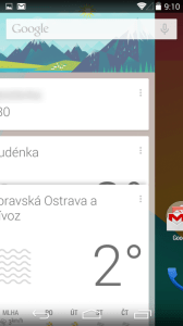 Tahem zleva doprava se dostanete do Google Now