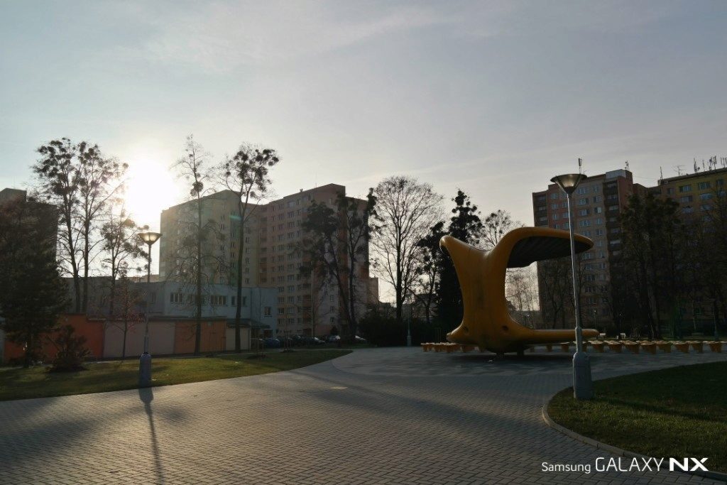 samsung galaxy nx ukazka protisvetlo hdr
