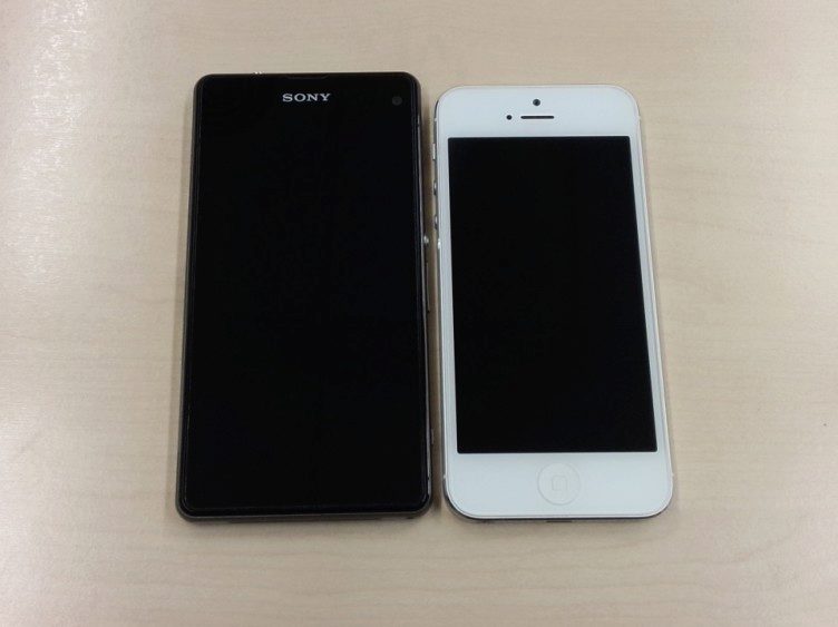 Sony Xperia Z1 Compact vs. Apple iPhone 5 (1)