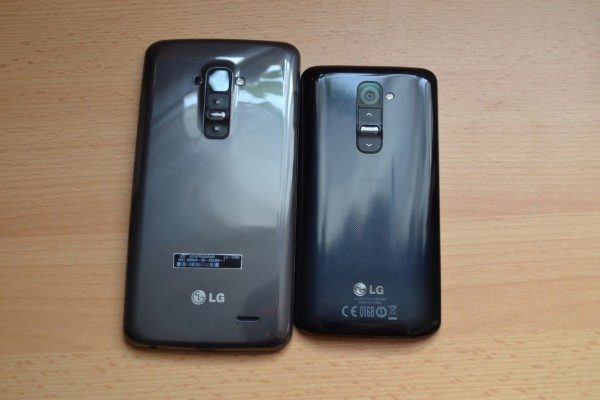 Dva bráškové spolu - LG G Flex a LG G2