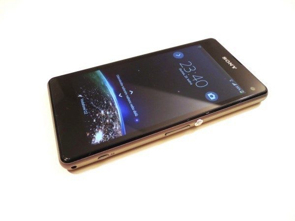 Sony Xperia Z1 Compact -  displej