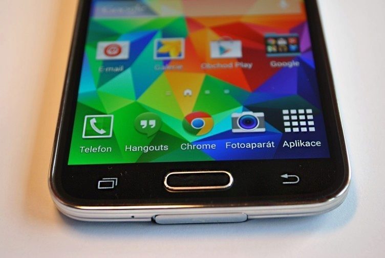 Samsung Galaxy S5 tlačítka