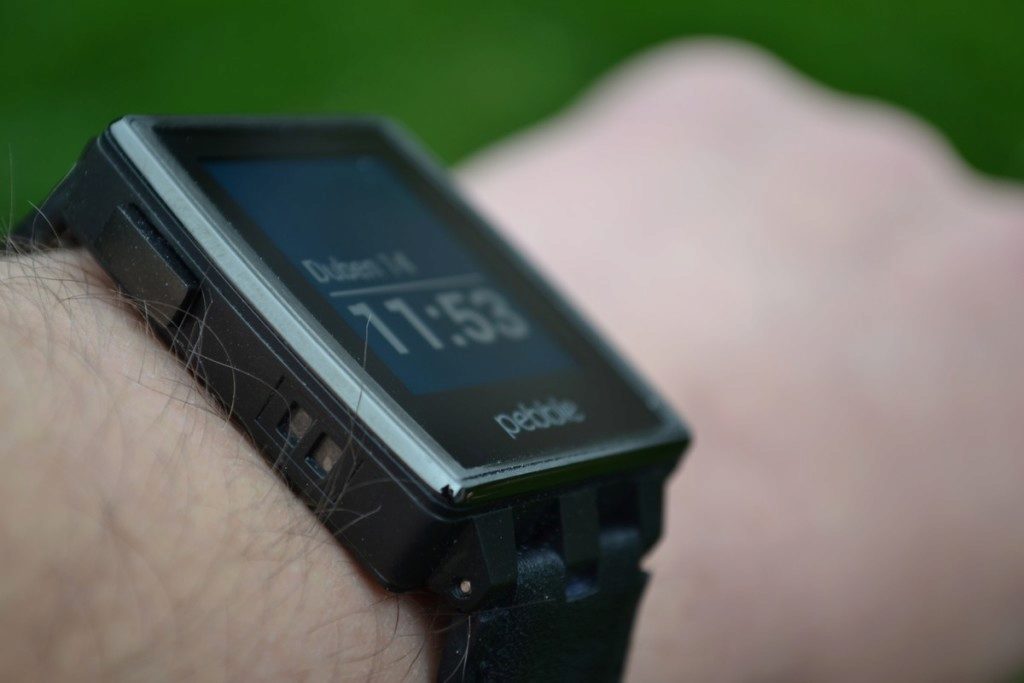 pebble steel bocni strana 1