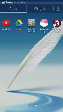 Snímek obrazovky z Galaxy Note II s Androidem 4.4.2 KitKat
