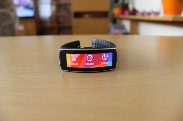 Samsung Gear Fit recenze - funkce