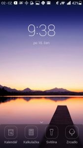 Huawei Ascend P7 recenze -lišta lockscreen