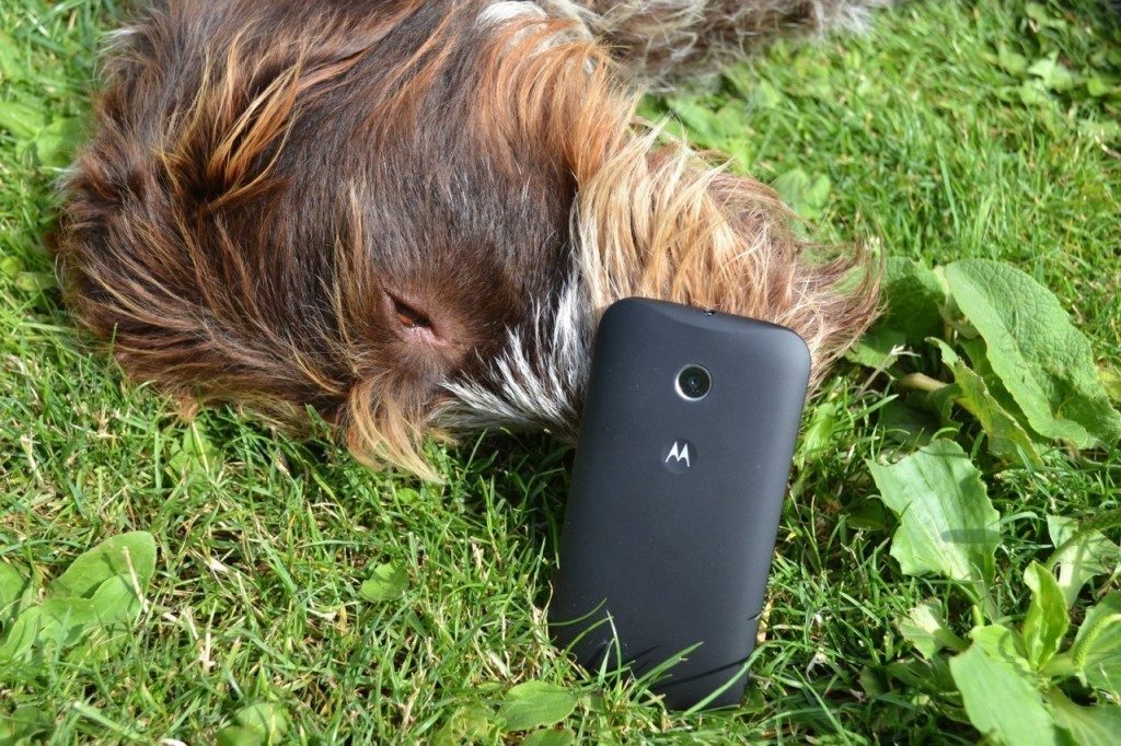 motorola moto e zadni strana 3
