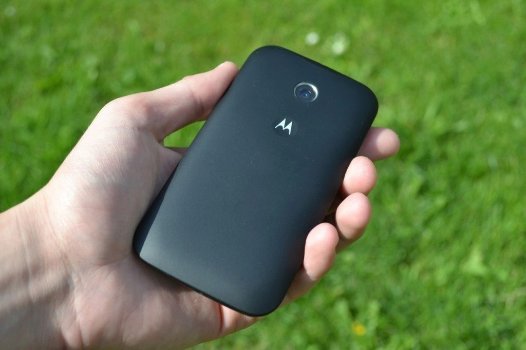motorola moto e zadni strana 4