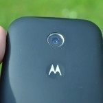 Motorola-Moto-E-zadni-strana (7)