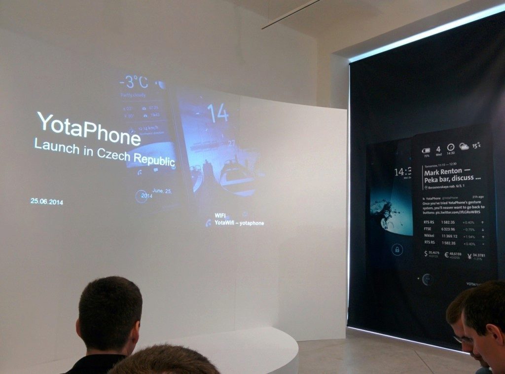 yotaphone 5