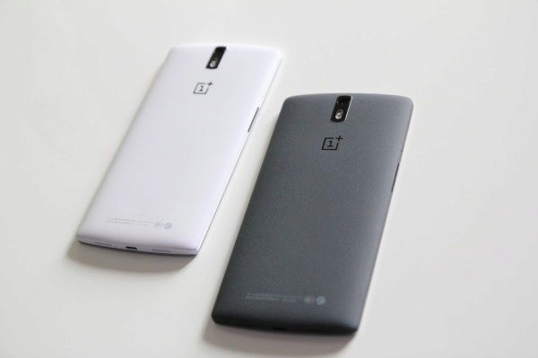 OnePlus One zadni kryt černý bílý