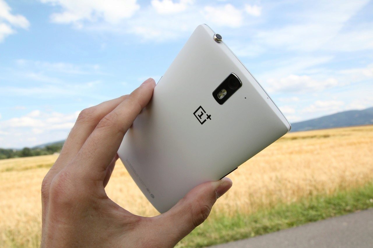 OnePlus One zadni strana bily 16 gb