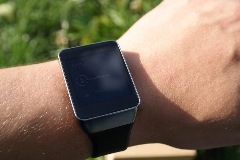 samsung gear live 16