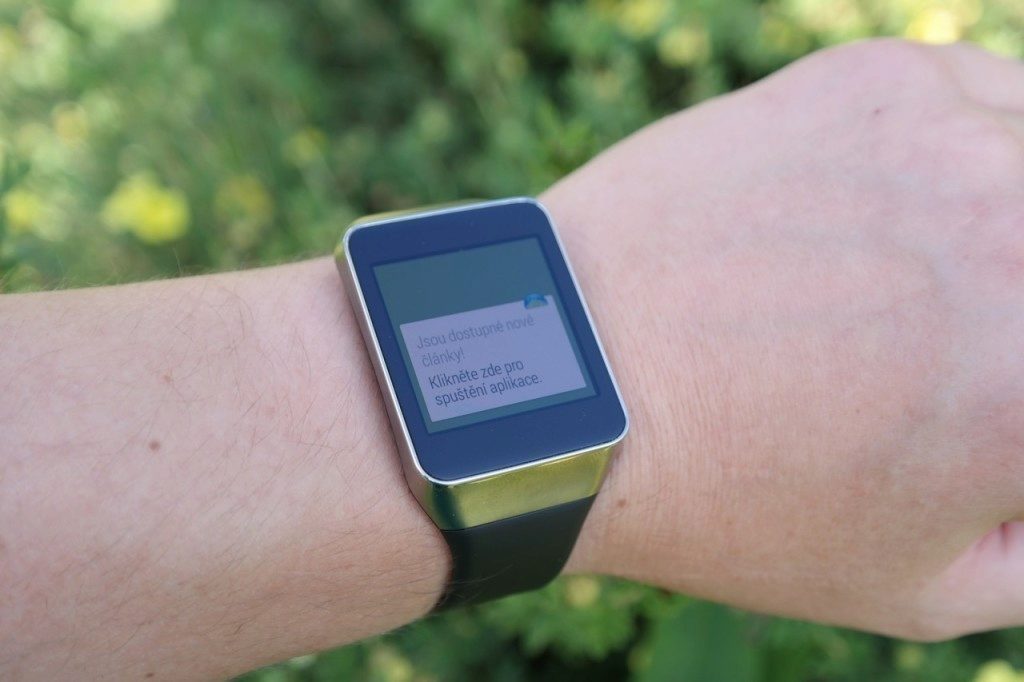 samsung gear live 4