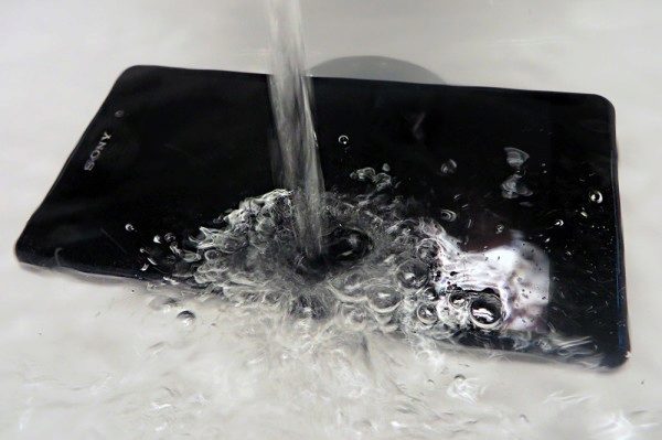 Sony Xperia Z2 vodotěsnost